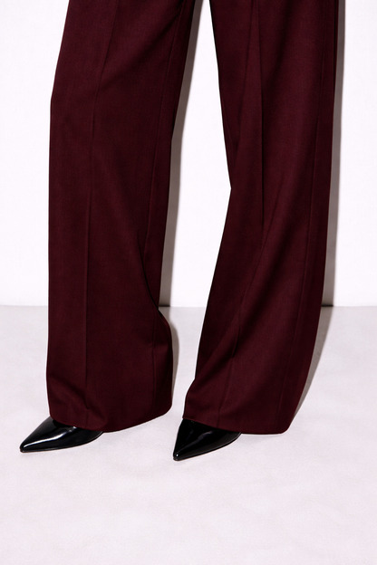 Women’s Bordeaux Tailored Suit